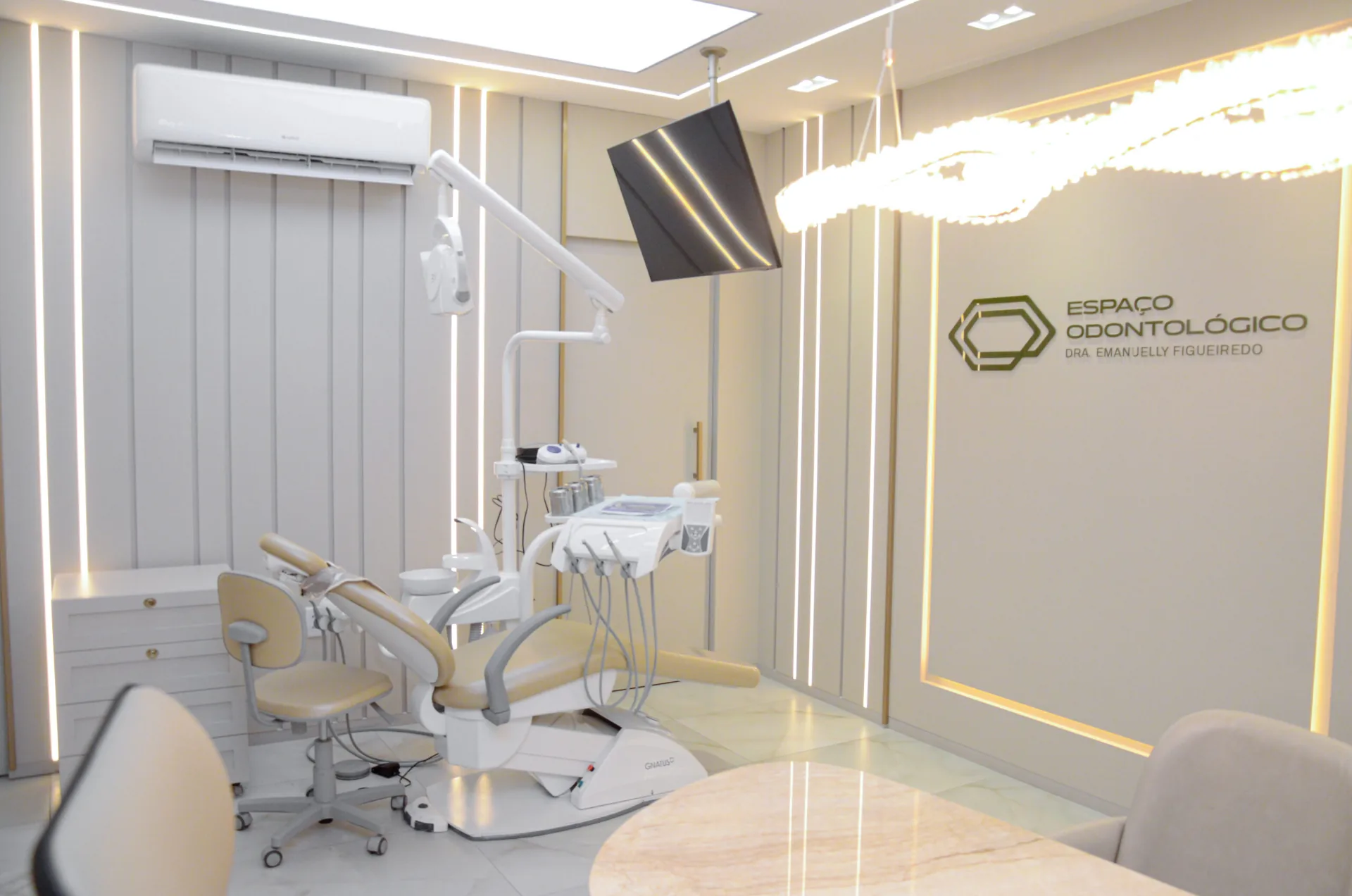 Estrutura do Espaço Odontológico Dra. Emanuelly Figueiredo, clínica odontológica com dentistas em Sousa-PB.