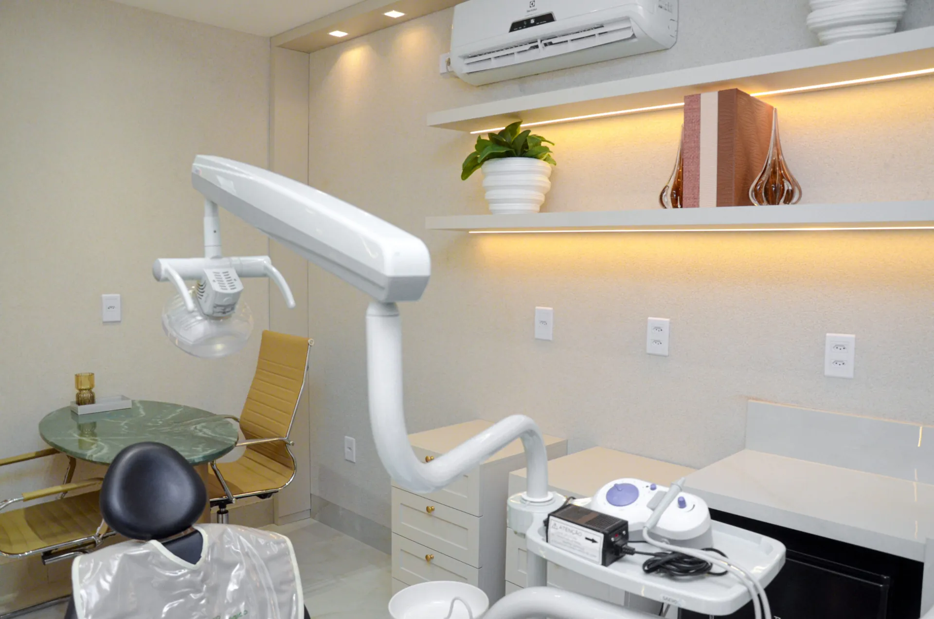 Estrutura do Espaço Odontológico Dra. Emanuelly Figueiredo, clínica odontológica com dentistas em Sousa-PB.
